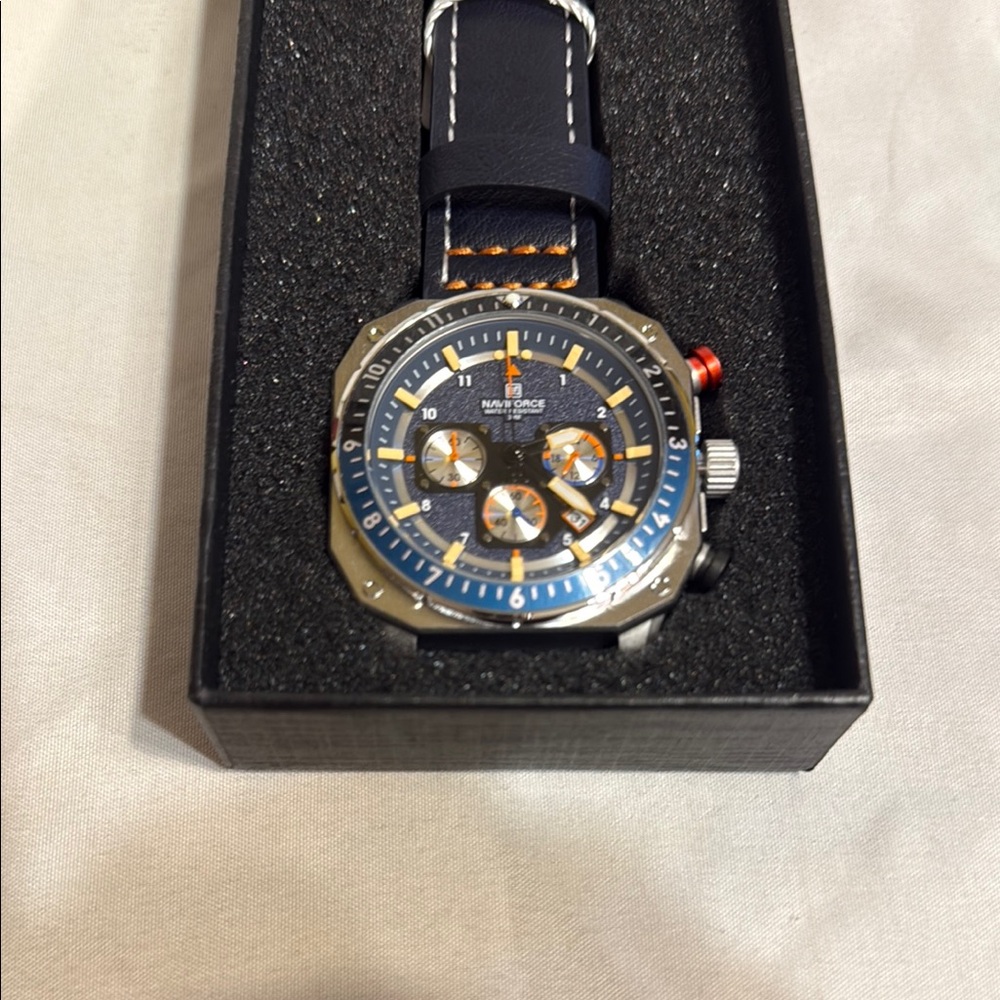 NEW Men’s Naviforce Blue and Silver Chronograph Watch